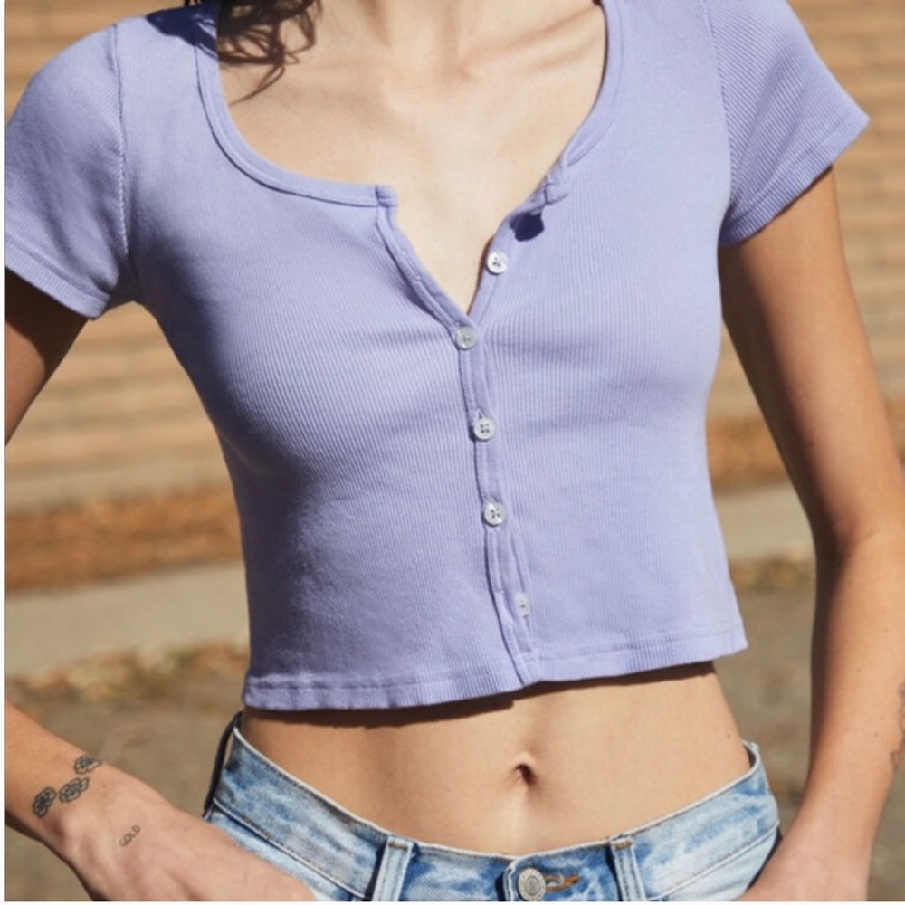 BRANDY MELVILLE Zelly Button Up Short Sleeve Cute Fitted Top - Picture 8 of 14